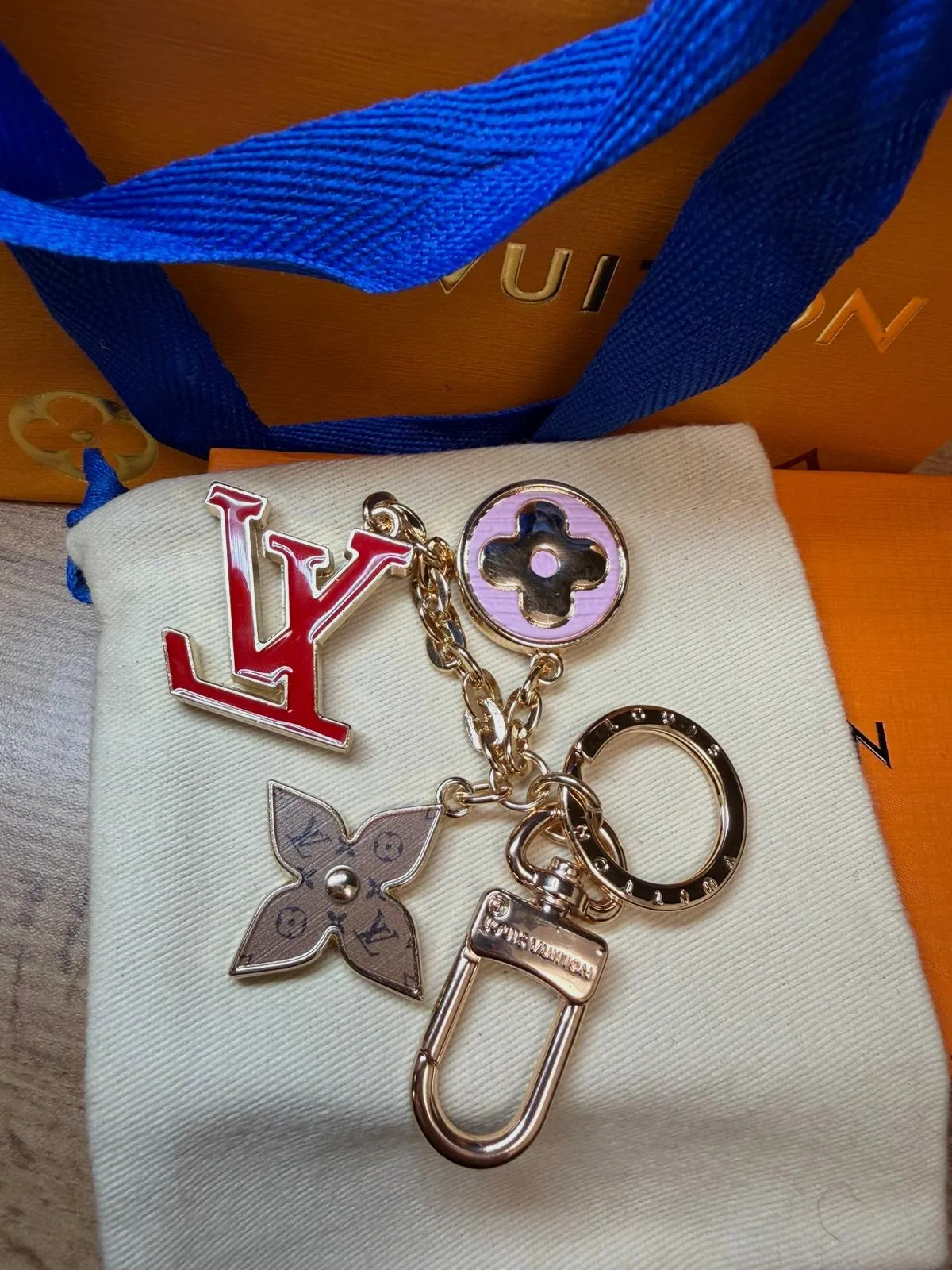 Bijou de sac porte-clés Louis Vuitton – Louis Vuitton – taille Taille unique 5