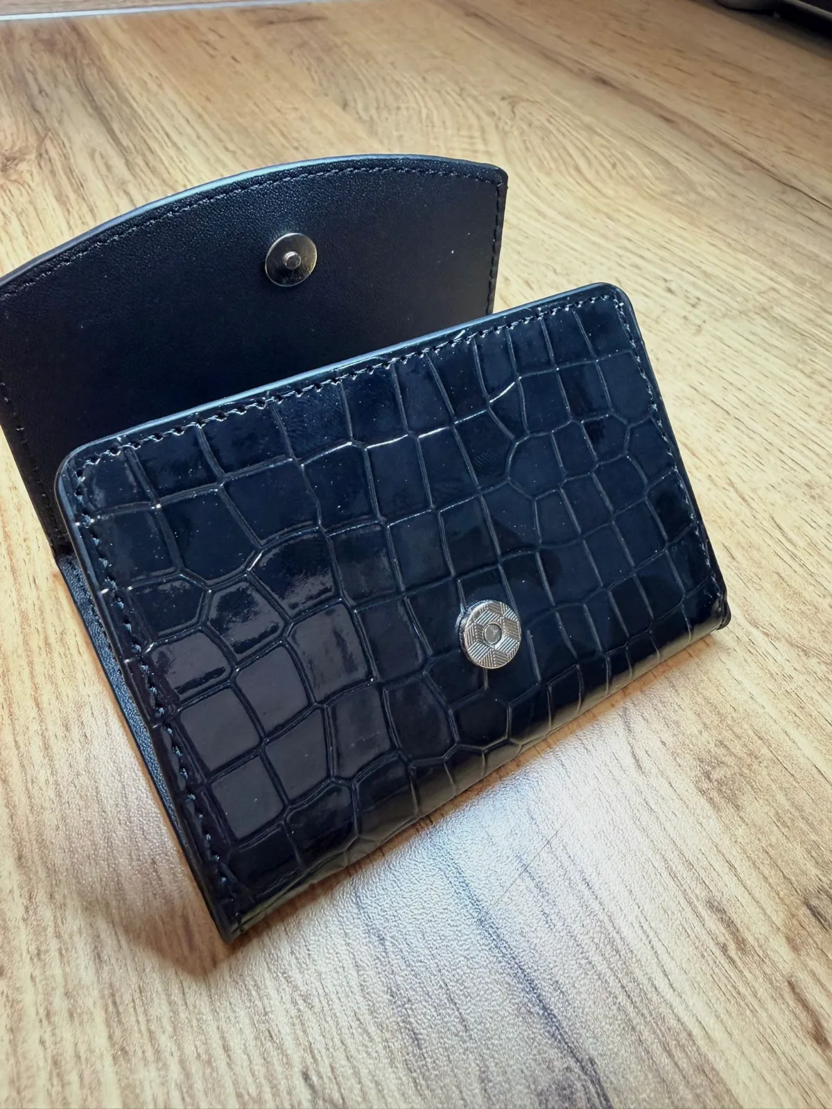 Portefeuille Vivienne Westwood effet crocodile noir – Vivienne Westwood – taille Taille unique 7