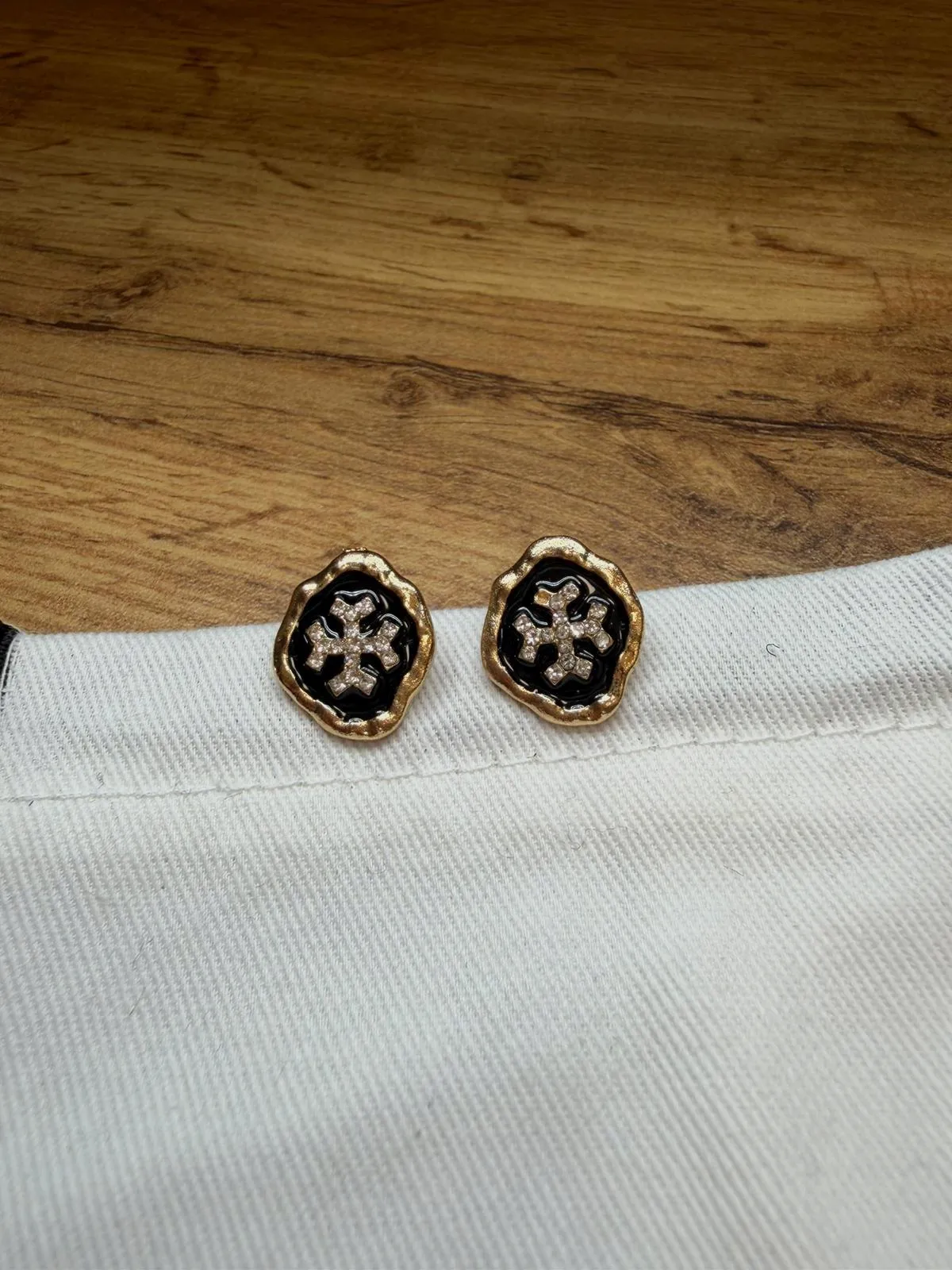Boucles d'oreilles Kate Spade dorées et noires – kate spade – taille Taille unique 6