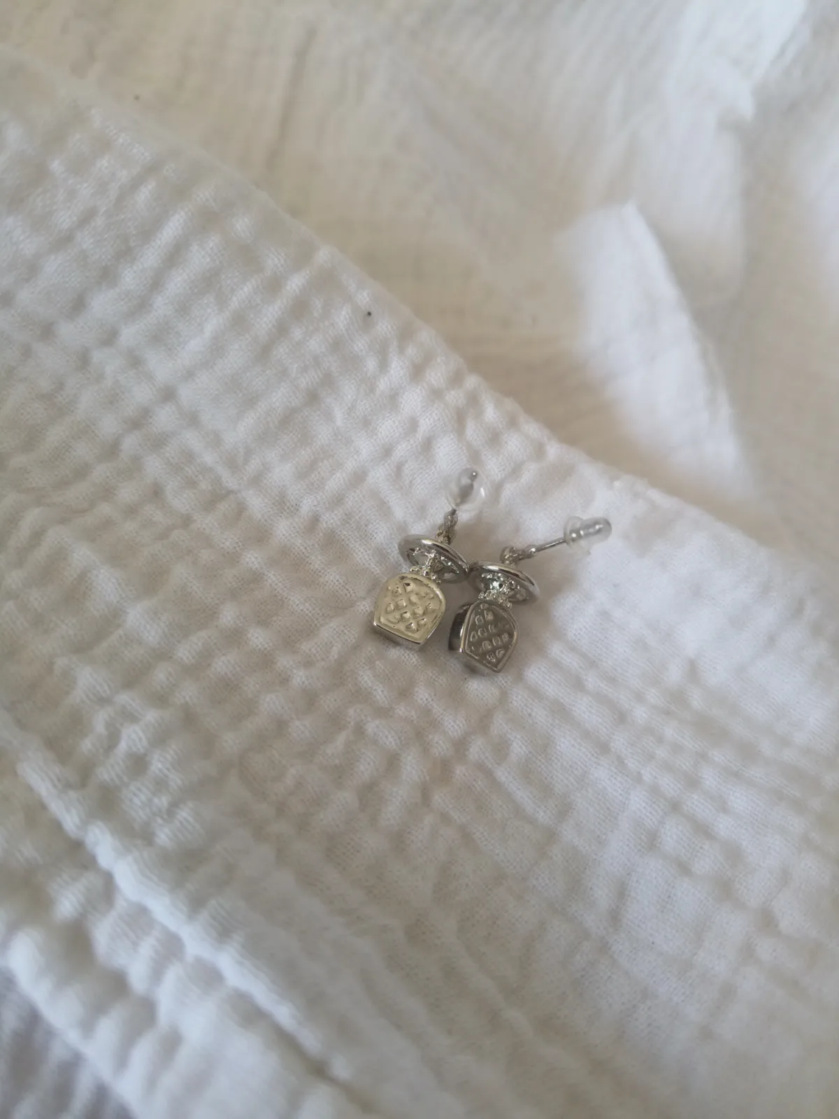 Boucles d'oreilles Vivienne Westwood neuve – Vivienne Westwood 9