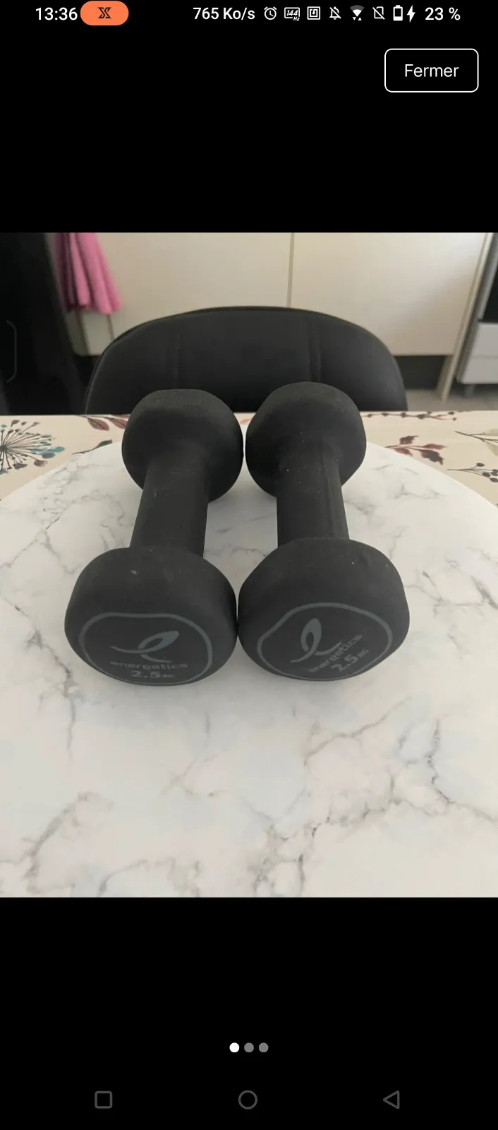 Paire d'haltères noirs 2 kg 4