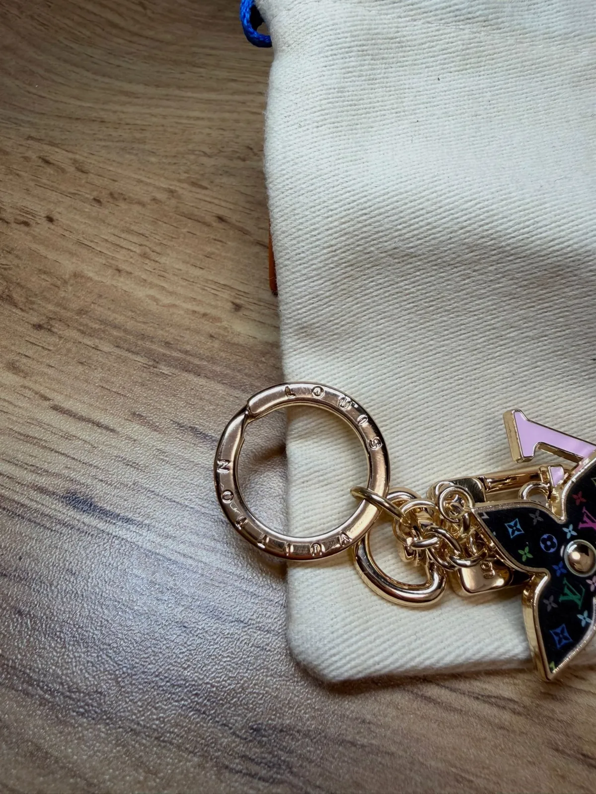 Bijou de sac Louis Vuitton Porte-clés Monogram – Louis Vuitton – taille Taille unique 9