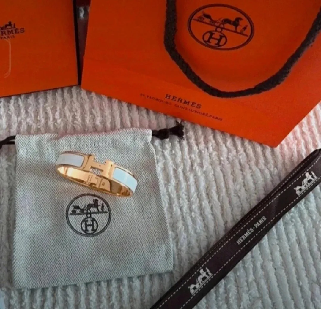 Bracelet Hermès Clic H émail blanc doré PM – Hermès – taille Taille unique 2