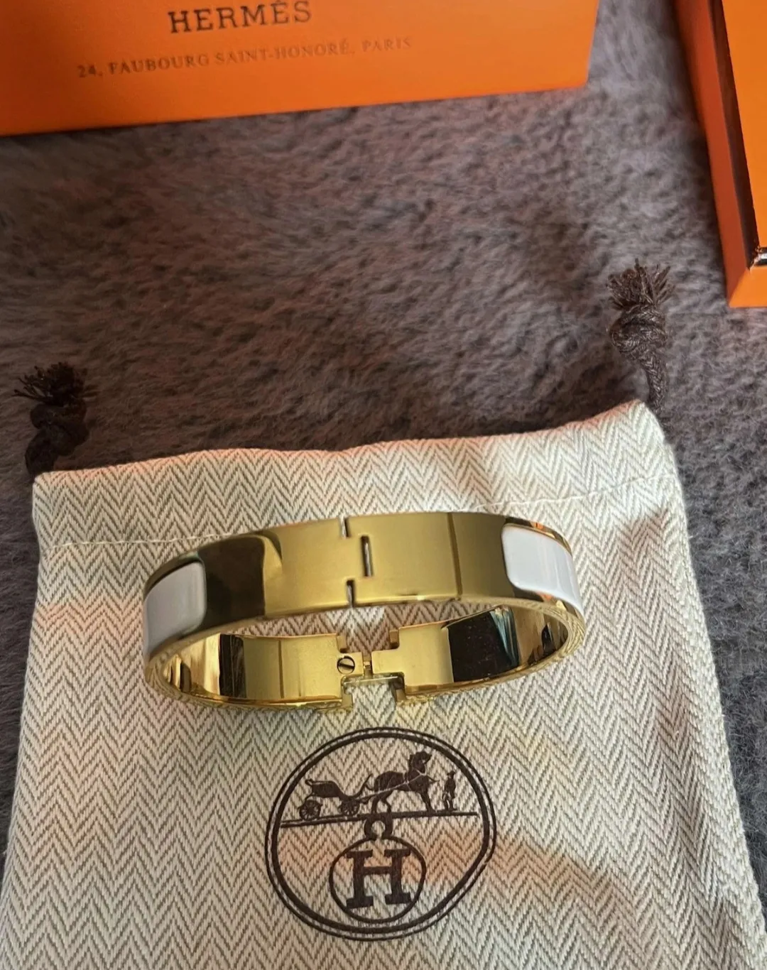Bracelet Hermès Clic H émail blanc orange 2