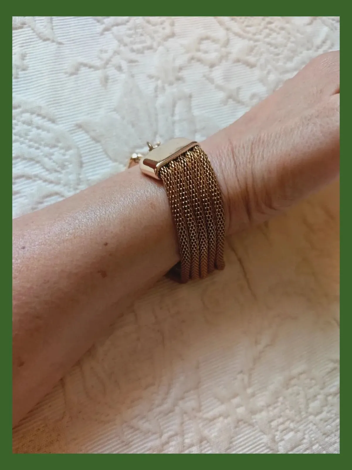 🌺 Pulsera metal dorado con cuatro cadenas redondeadas – Vintage Chic 4