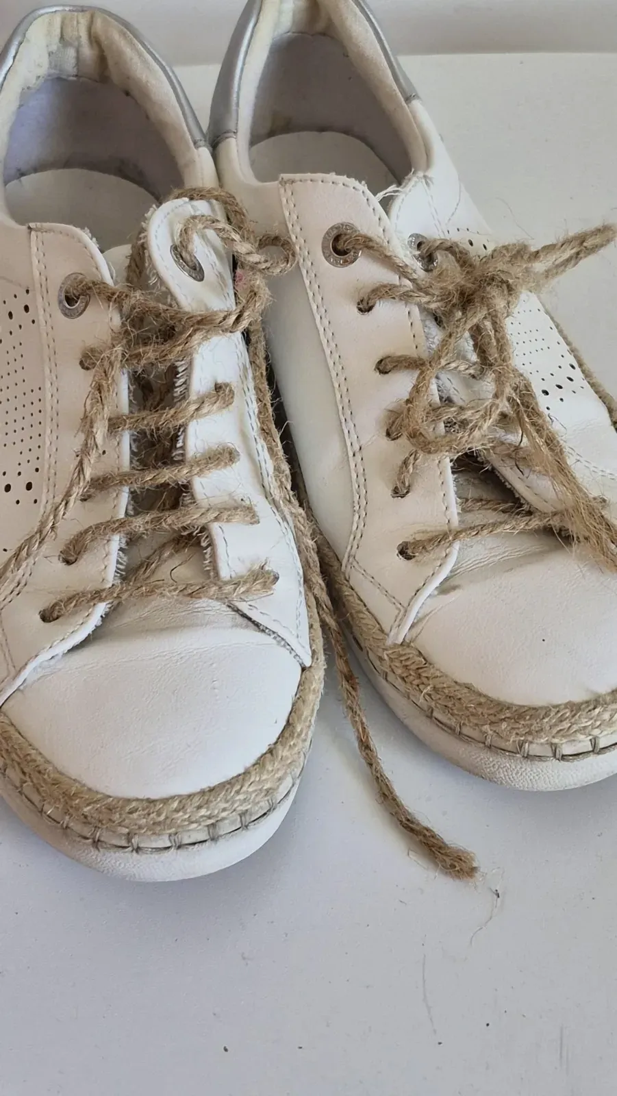 Baskets Tom Tailor blanches – Tom Tailor – taille EU 37 5