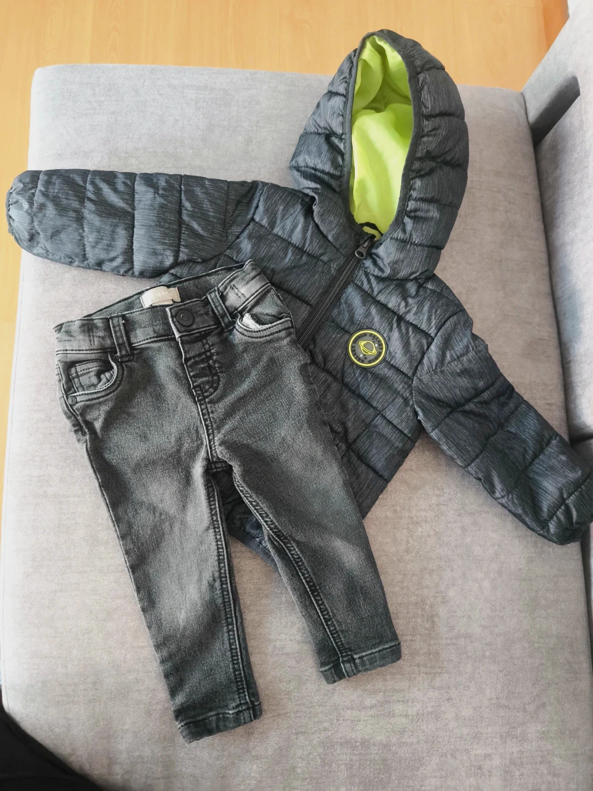 Conjunto kispo e calças 12m – taille 12-18 meses / 80 cm