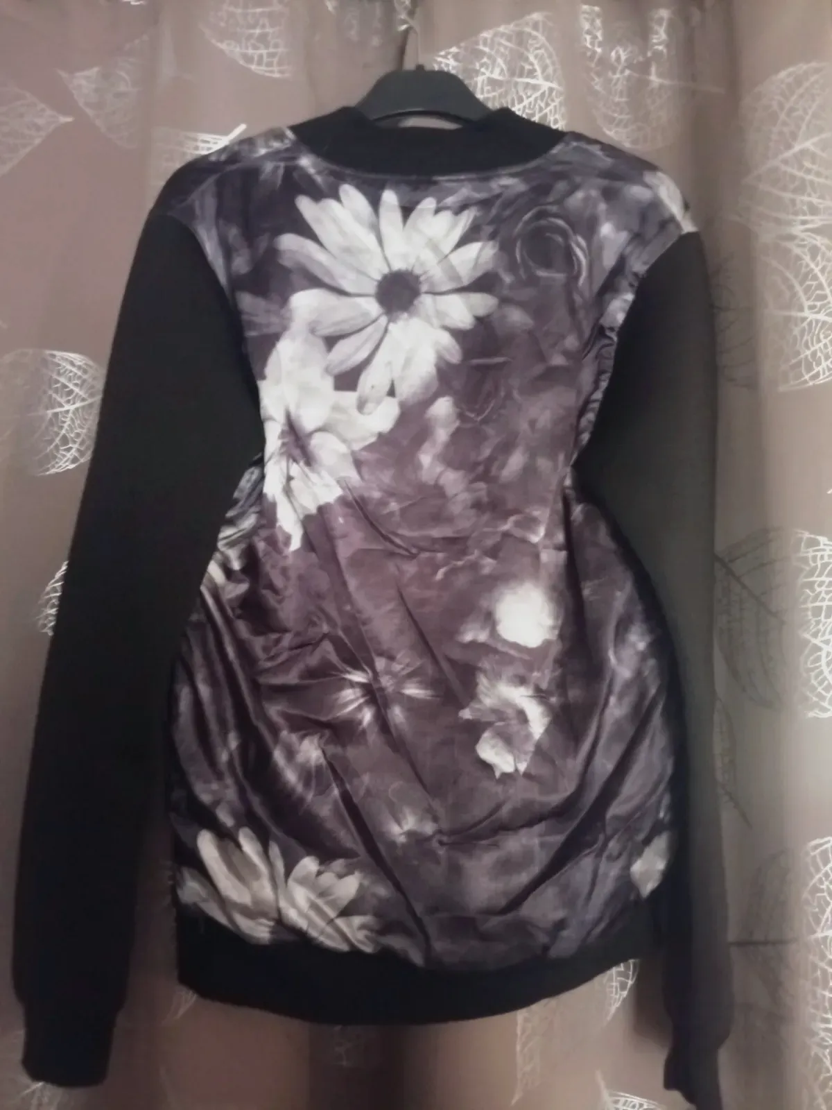Veste bomber Gov Denim taille L à fleurs – Gov Denim – taille L 4