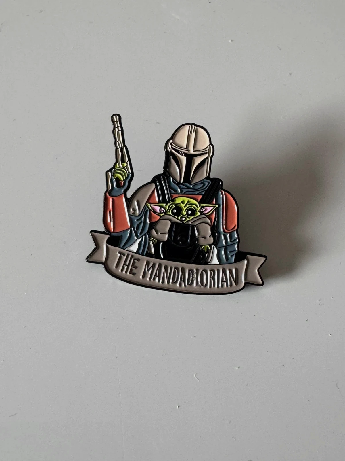 Star Wars: Pin’s The Mandalorien Boba Fett Émail