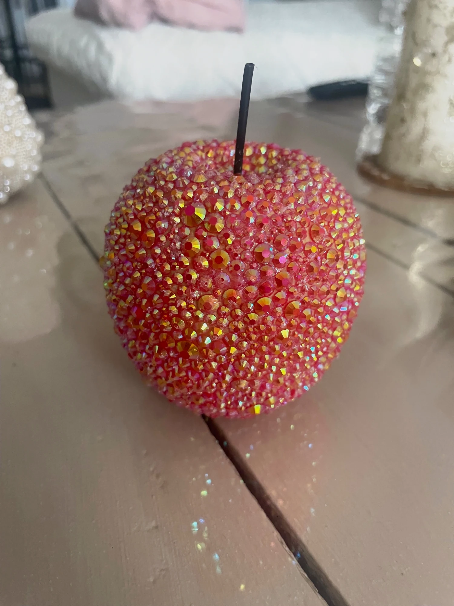 Pomme customiser en strass 