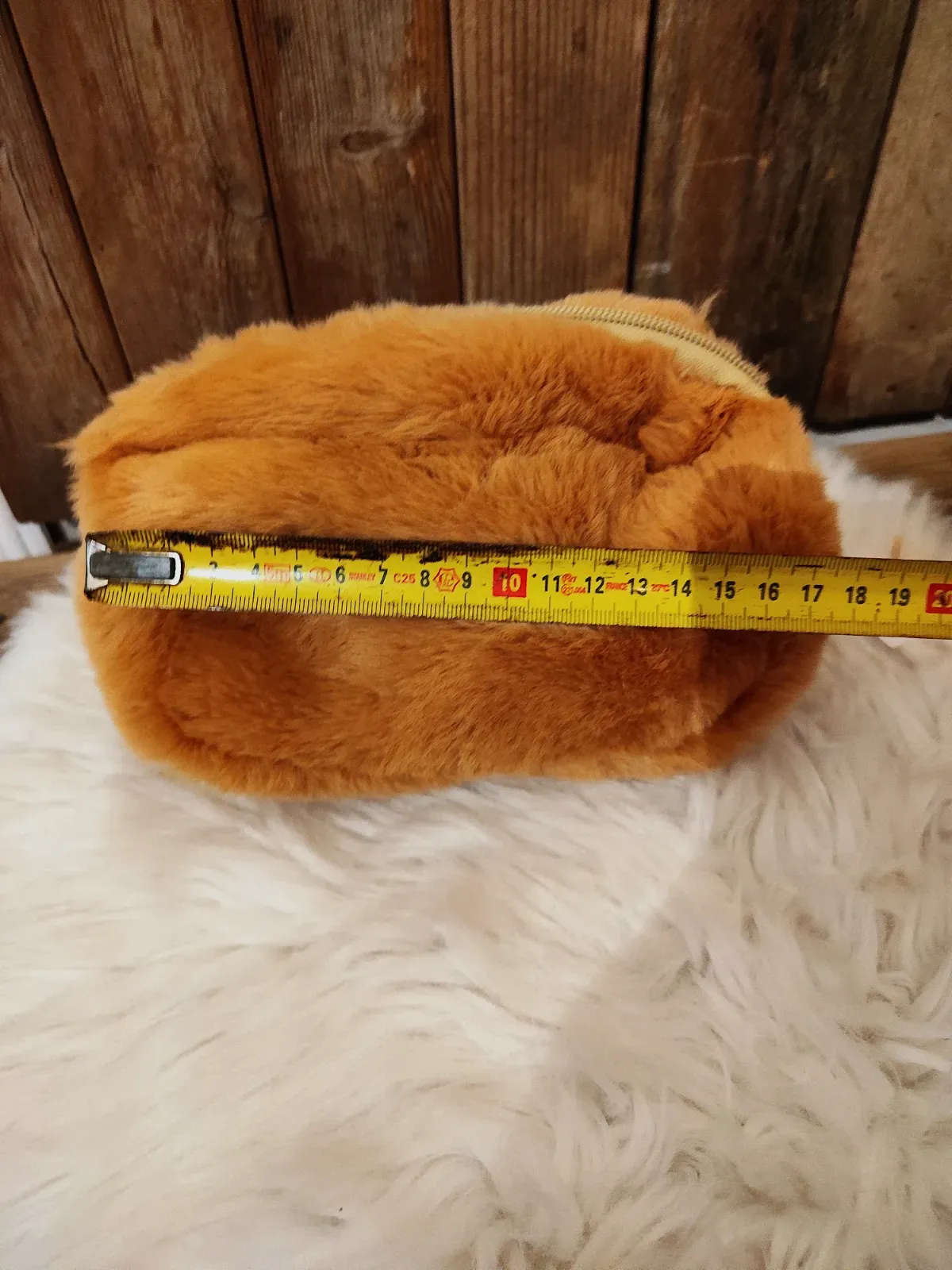 Pochette trousse en fausse fourrure camel – Mandoline – taille Taille unique 3