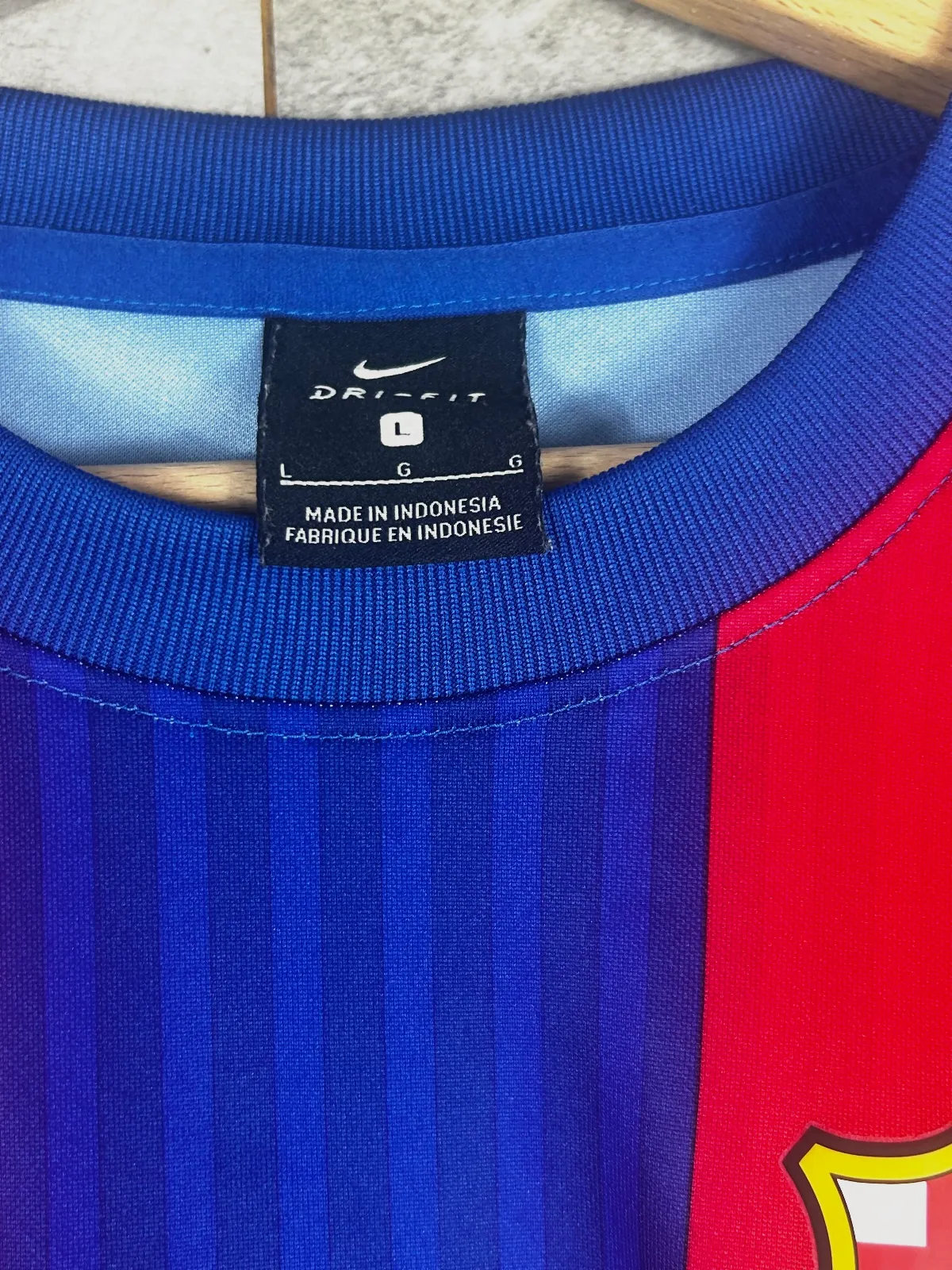 Maillot de football FC Barcelone Nike taille L – Nike – taille L 3