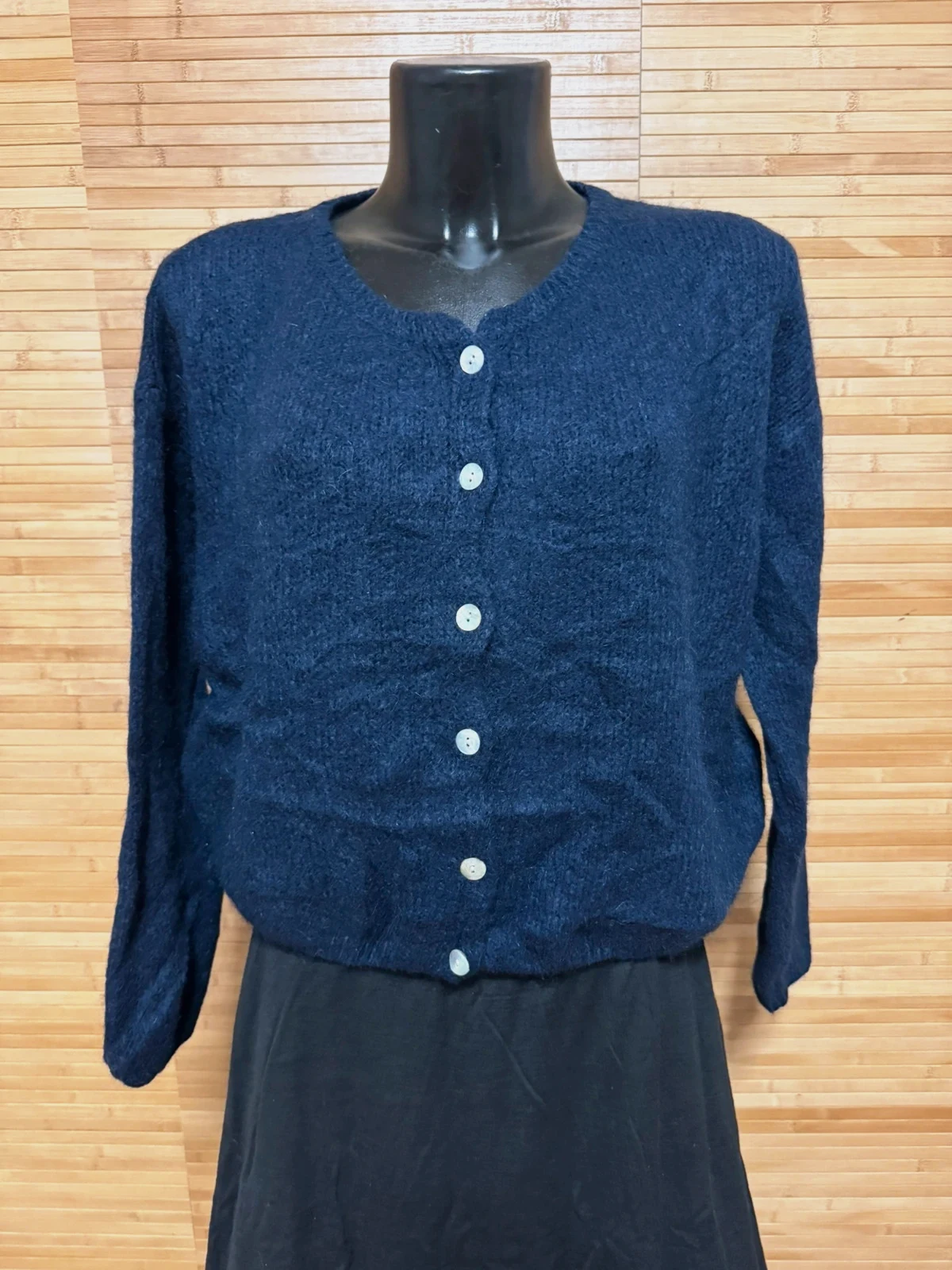 Divino cárdigan azul marino marca Noeline talla única 😍