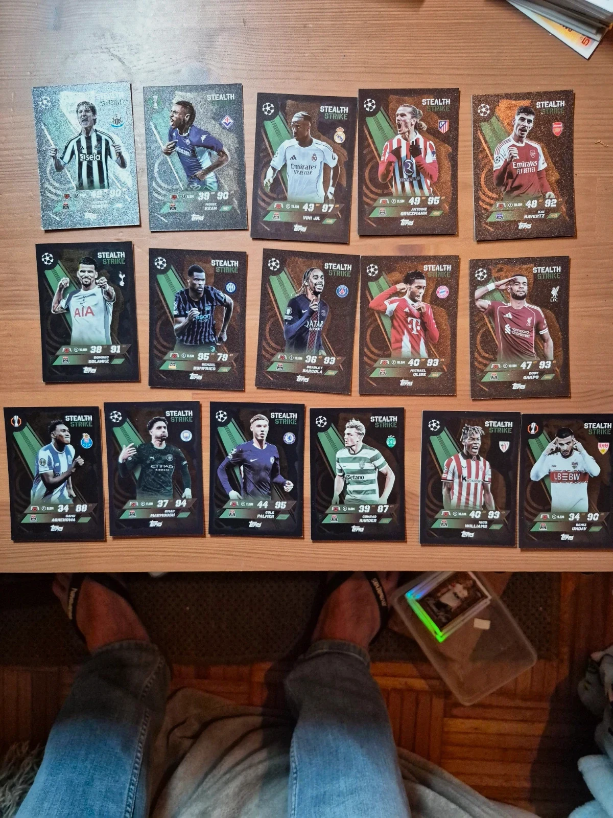 Lot de 16 cartes stealth strike
