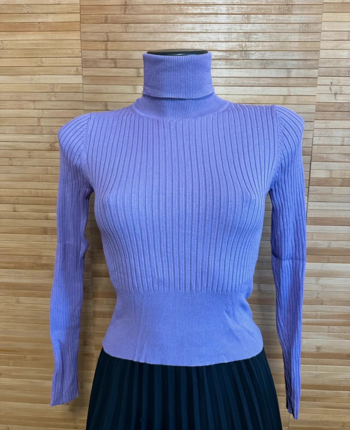 Jersey crop cuello alto de Zara talla S 😍 – Zara – taille S / 36 / 8