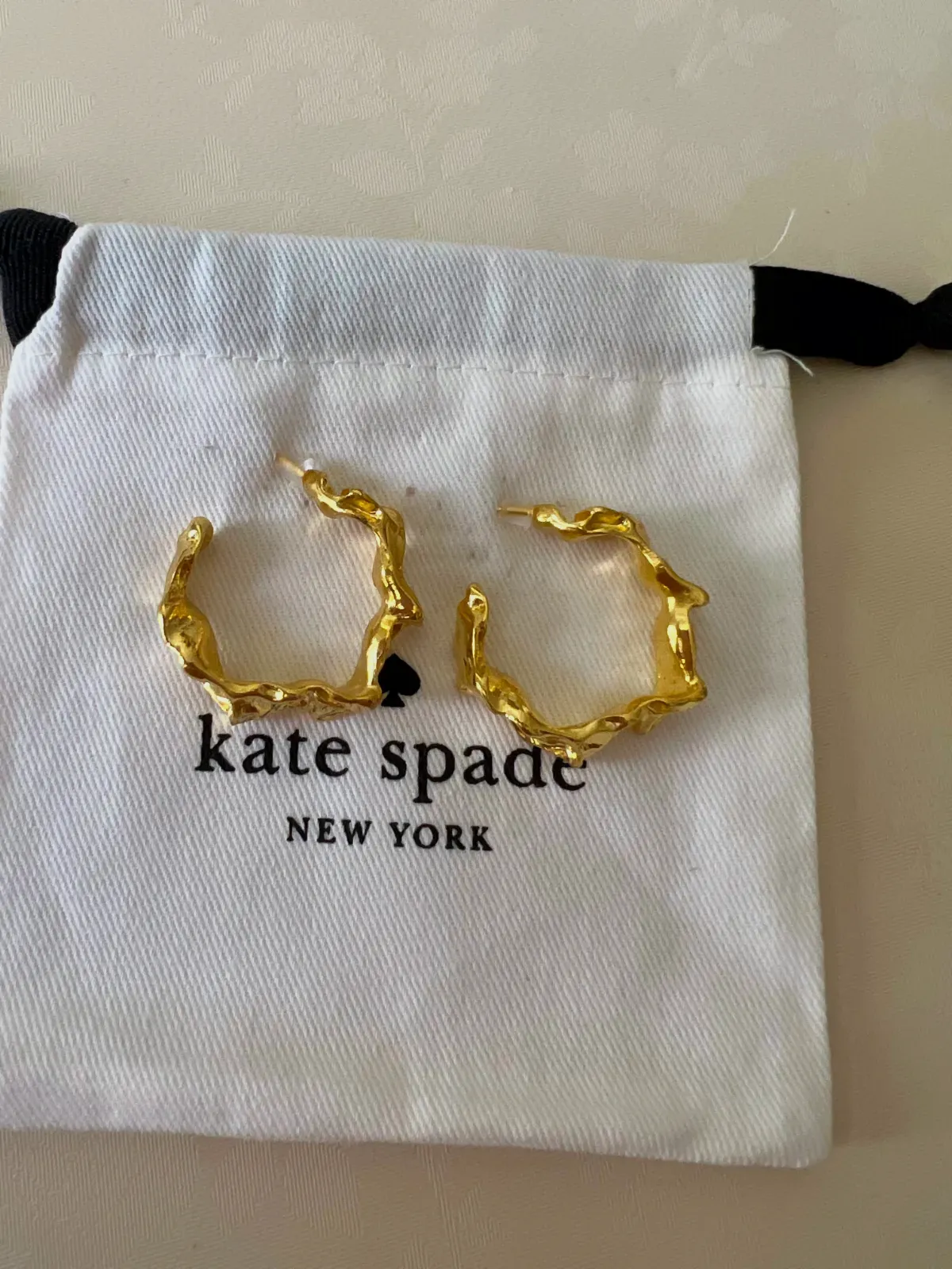 Boucles d'oreilles Kate Spade New York dorées – kate spade – doré 7