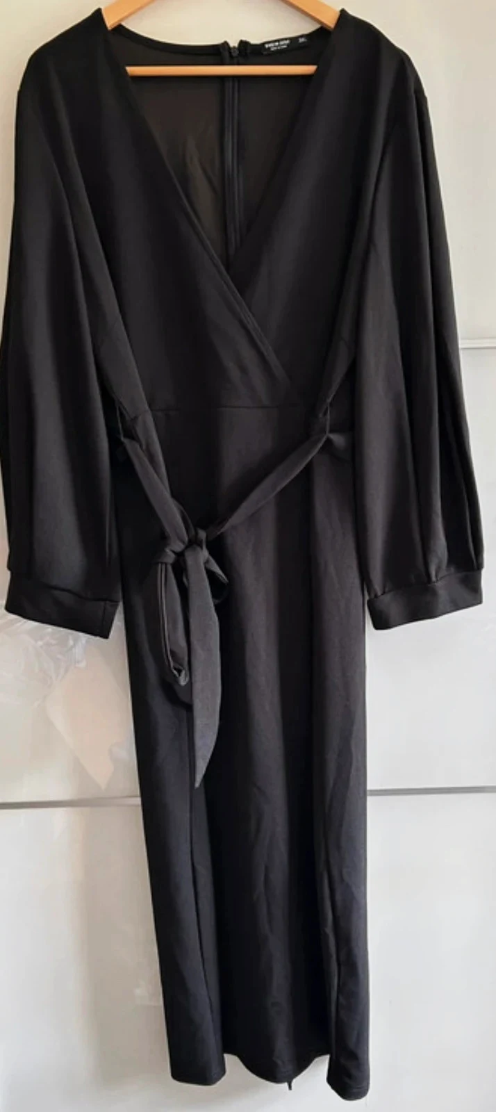 Robe longue noire SHEIN Curve 3XL élégante et fluide
