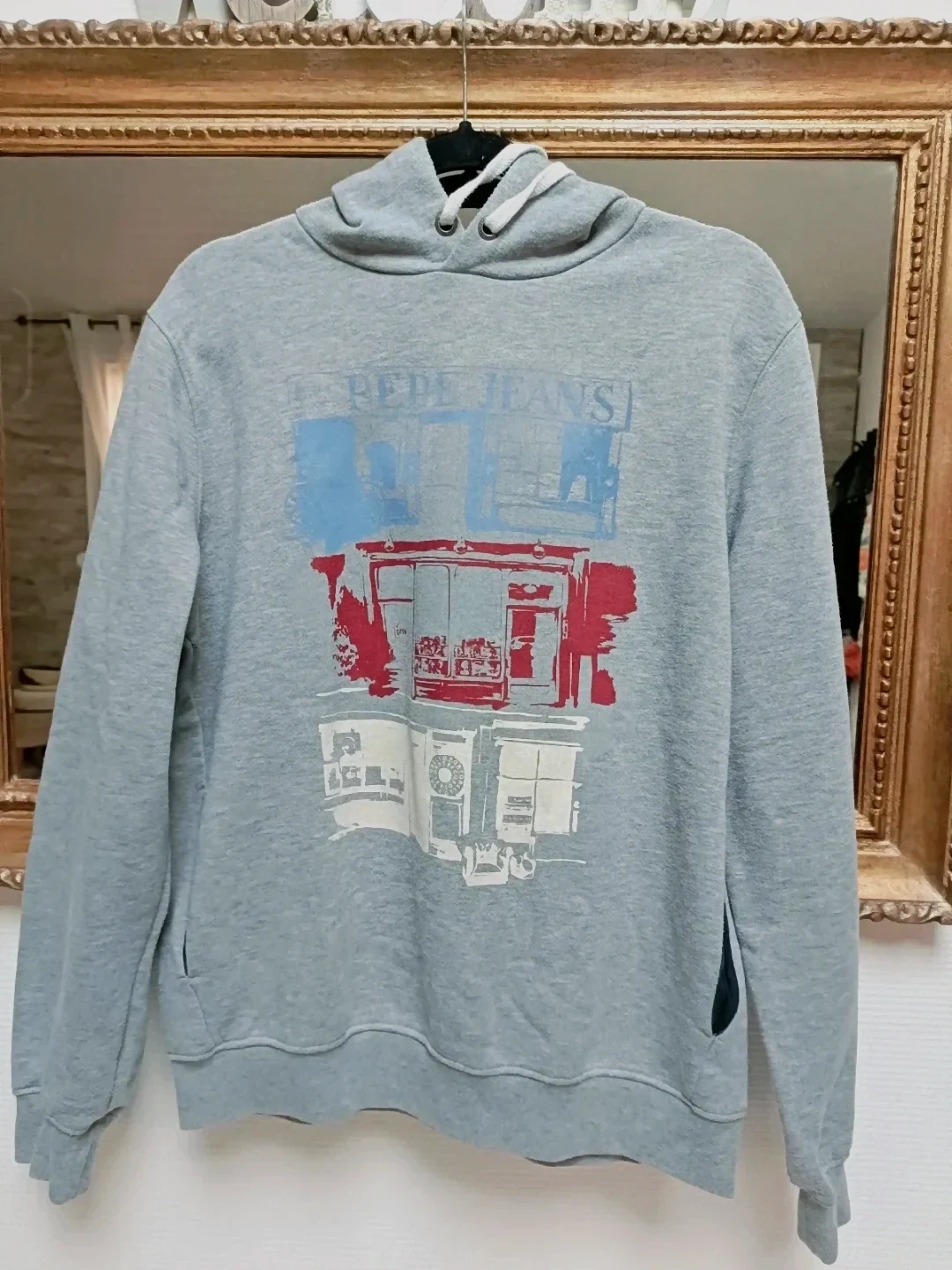 Sweatshirt gris imprimé robots vintage