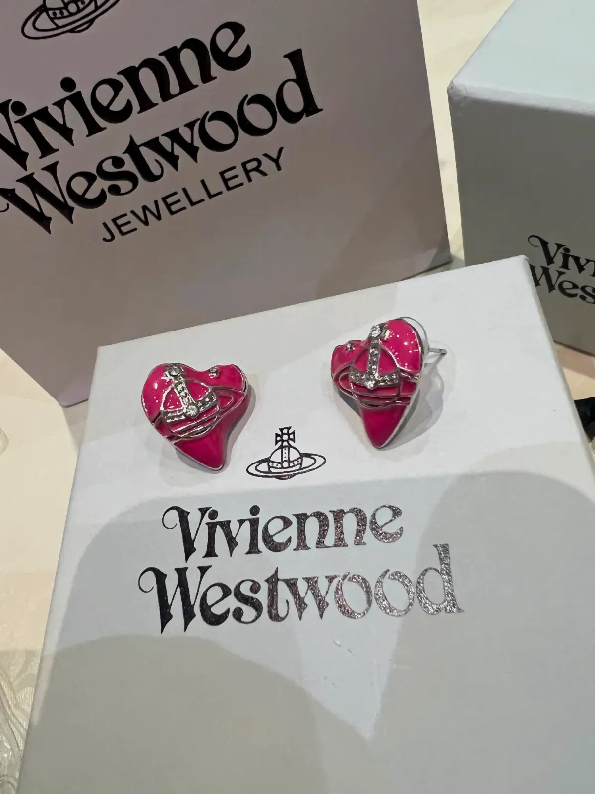 Boucles d'oreilles Vivienne Westwood cœurs fuchsia – Vivienne Westwood – fuchsia – taille Taille unique 2