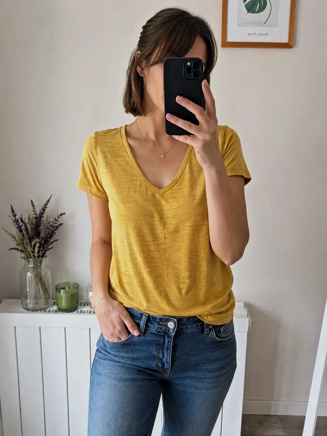 T-shirt jaune moutarde col V Les Petites Bombes Taille S