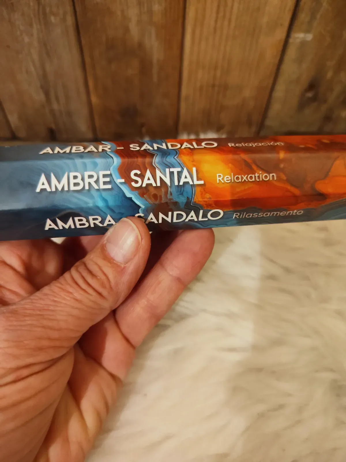Bâtonnets d'encens Ambre Santal Terra – Terra 3