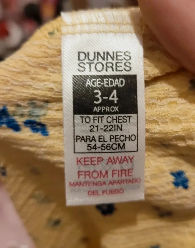 Vestido amarillo viral con flores para niña (3-4 años) – Dunnes Stores – taille 3 ans / 98 cm 5