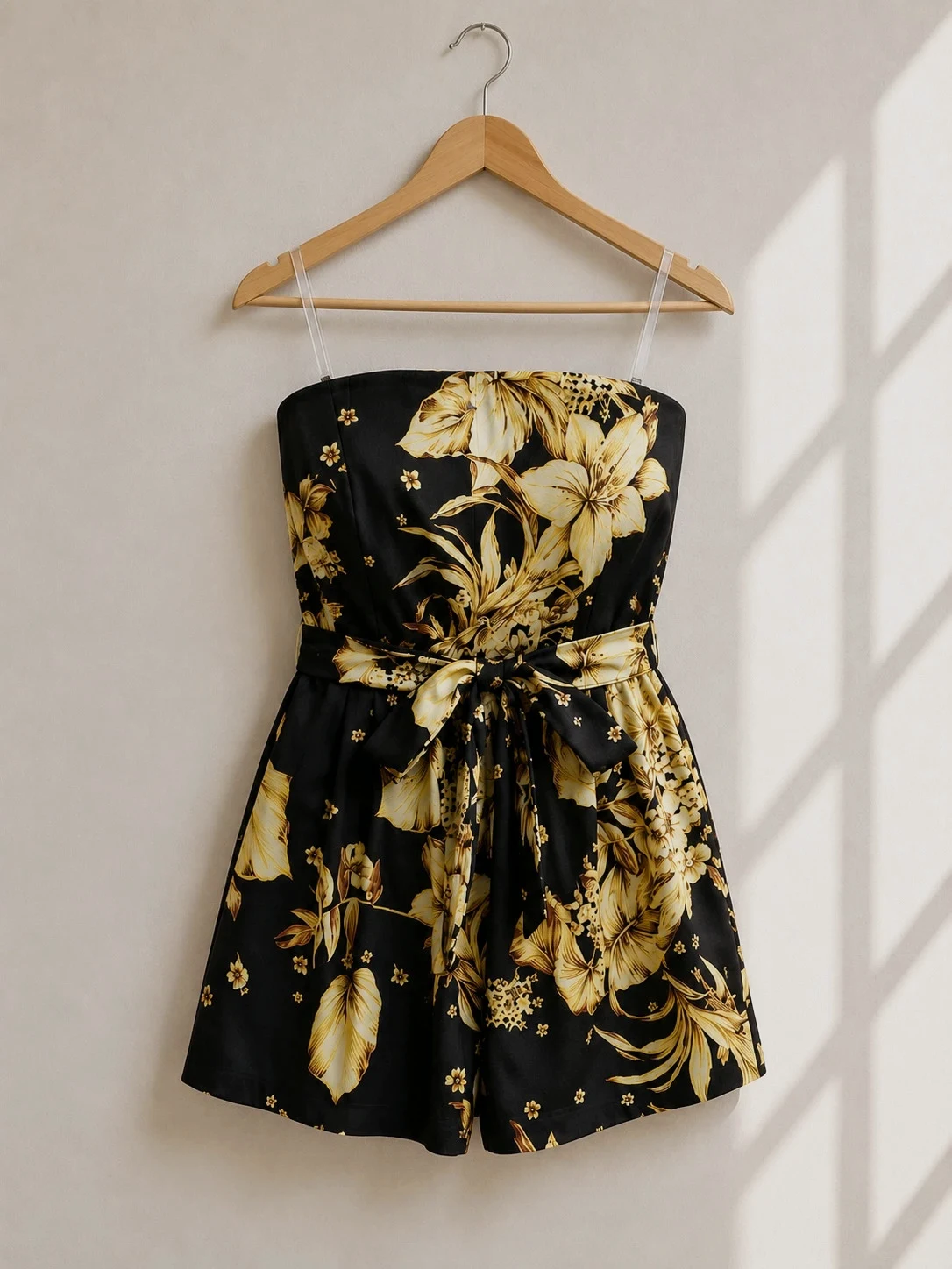 Combishort bustier noir à fleurs – Taille XL