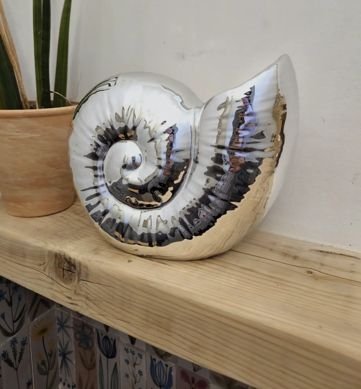 Vase en forme de coquillage – Sans 3