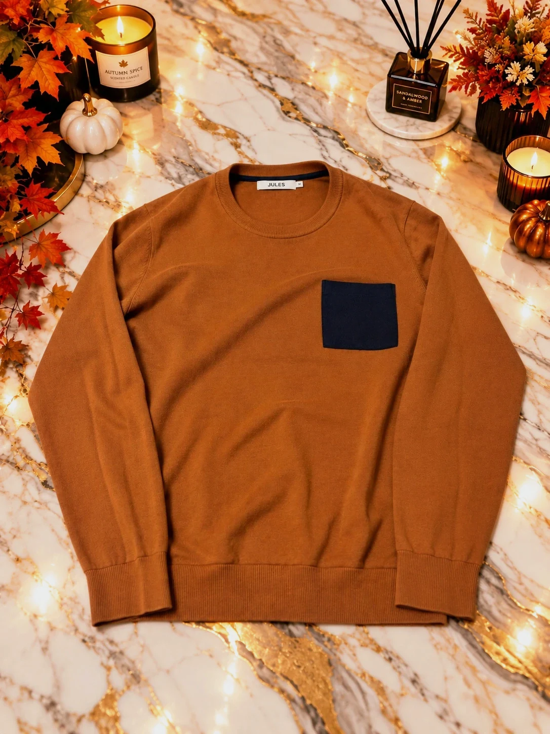 Pull Jules Homme Marron Camel – Taille M – Col Rond – Détails Bleu Marine