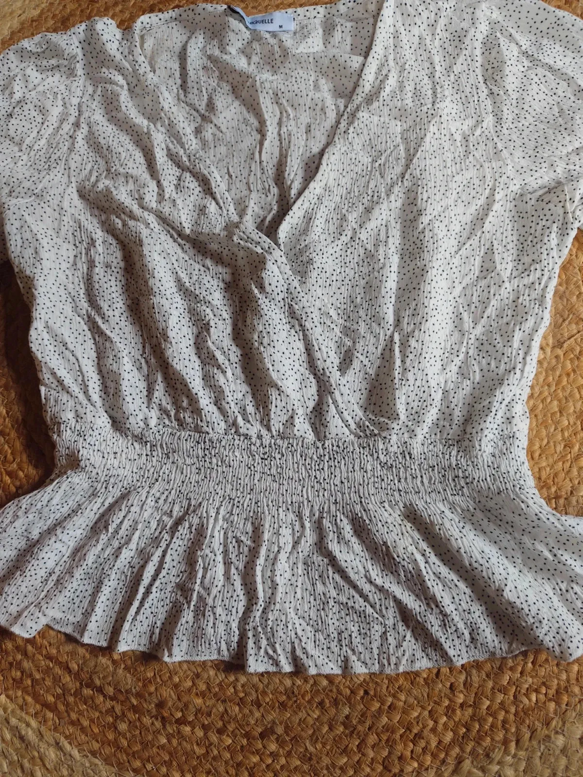 Blouse cache-cœur Chiquelle pois blanc et noir – Chiquelle – blanc et noir – taille M 4