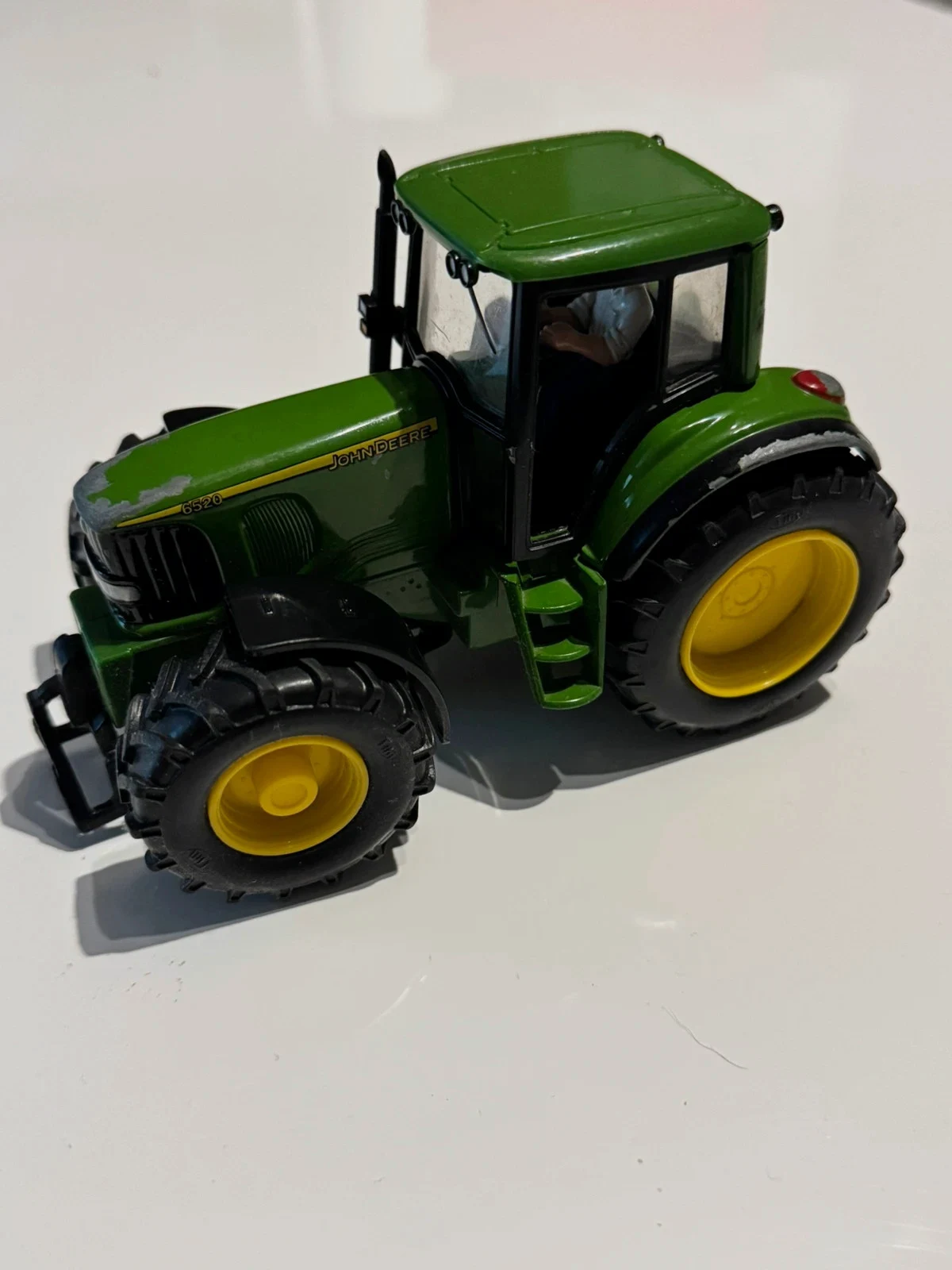 Tracteur John Deere 6520 – John Deere – taille Prématuré, jusqu'à 44cm