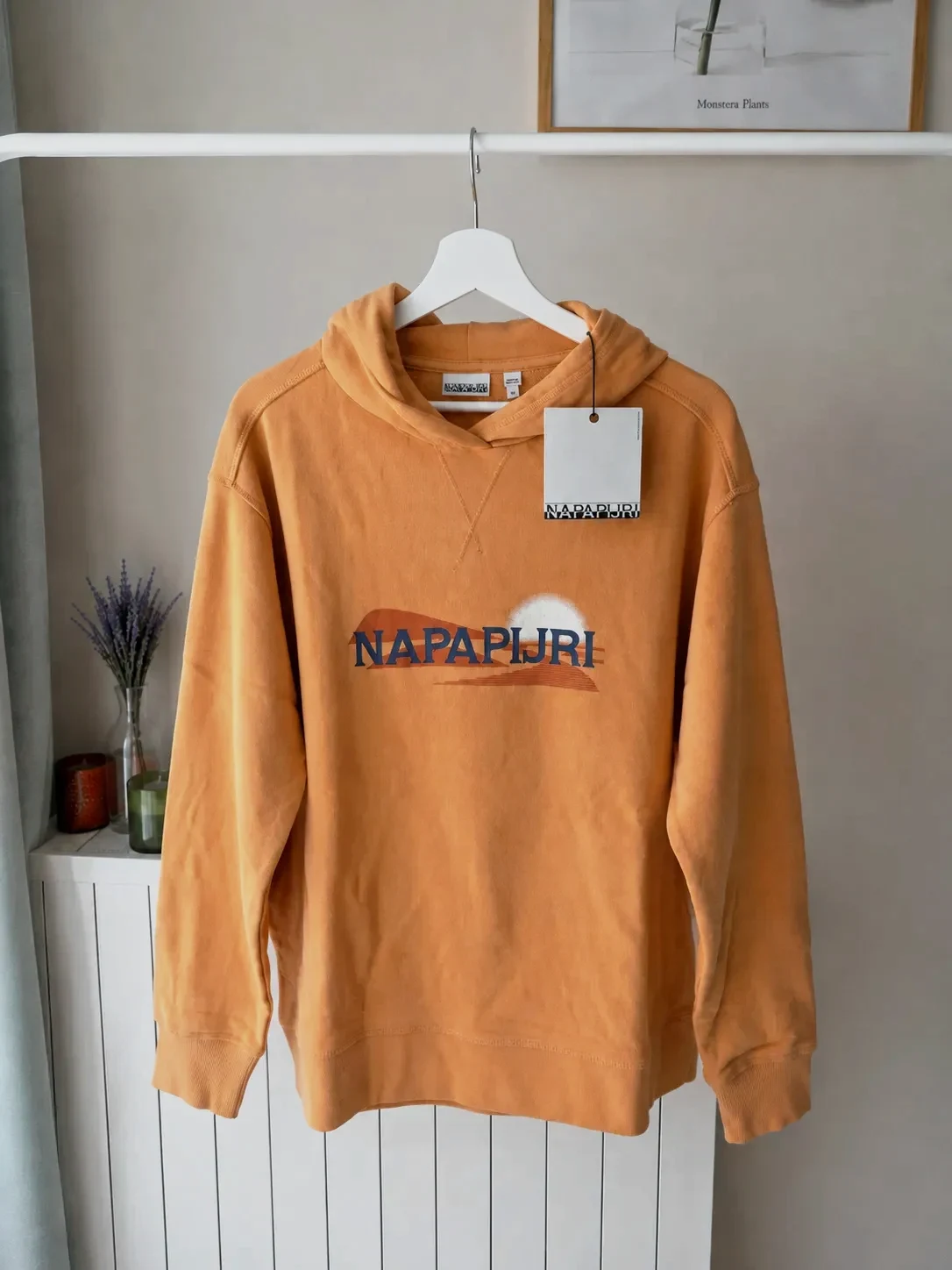 Sweat à capuche Napapijri orange neuf taille M