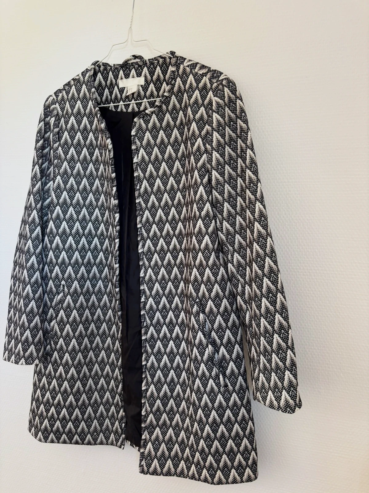 Manteau graphique élégant – H&M – taille XXL / 44 / 16