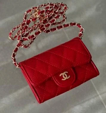 Sac Pochette Chanel Rouge Matelassé Cuir Grainé
