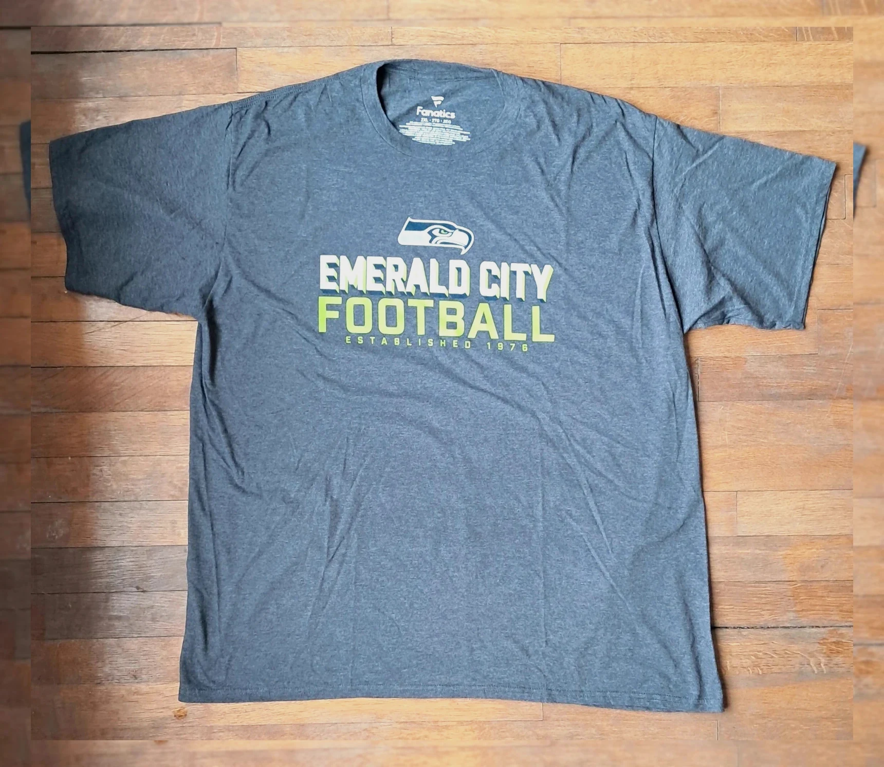 Seattle Seahawks NFL T-shirt Fanatics – 2XL – Emerald City Football