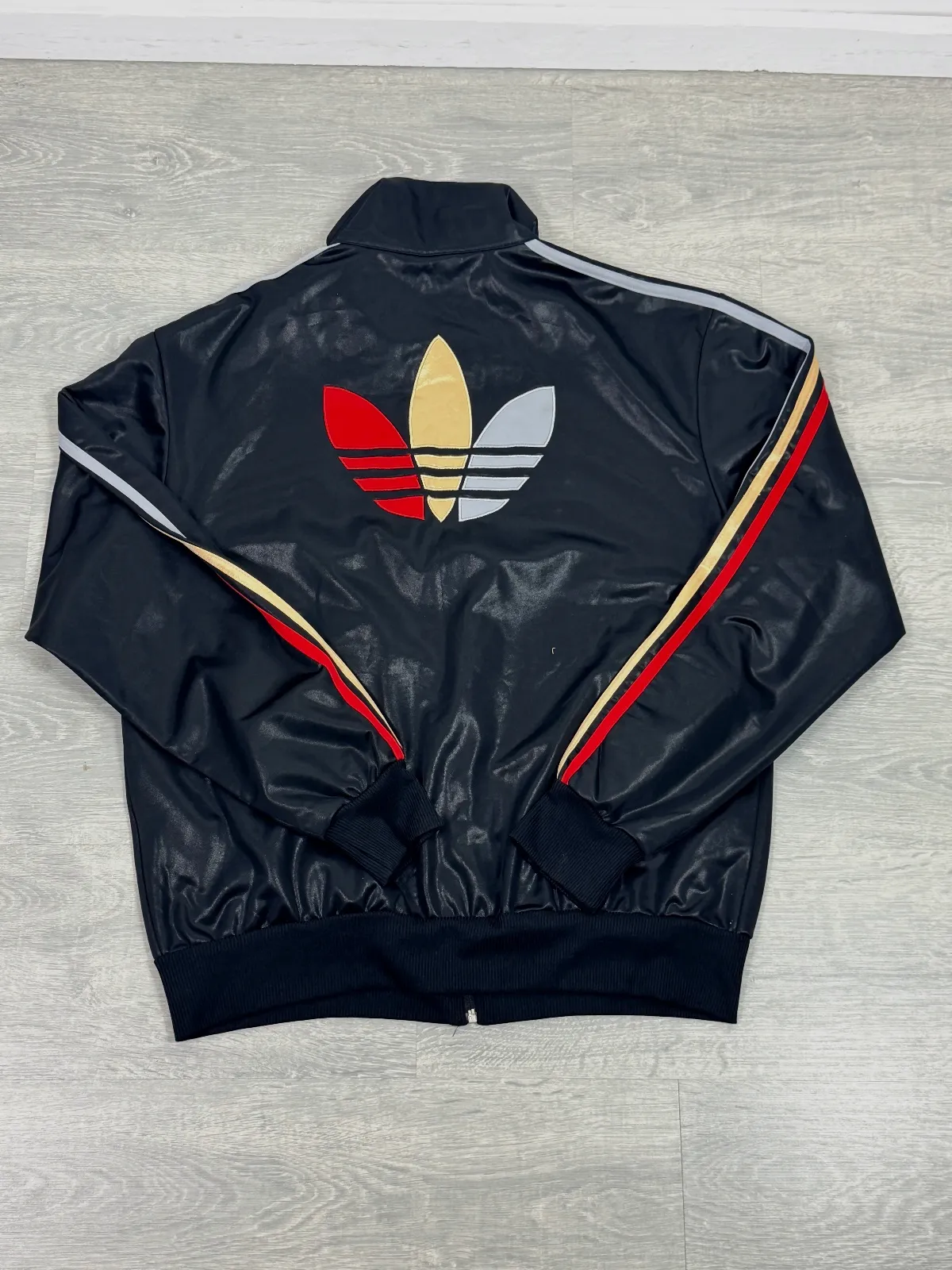 Ensemble de survêtement Adidas noir et tricolore – Adidas – taille XL 2