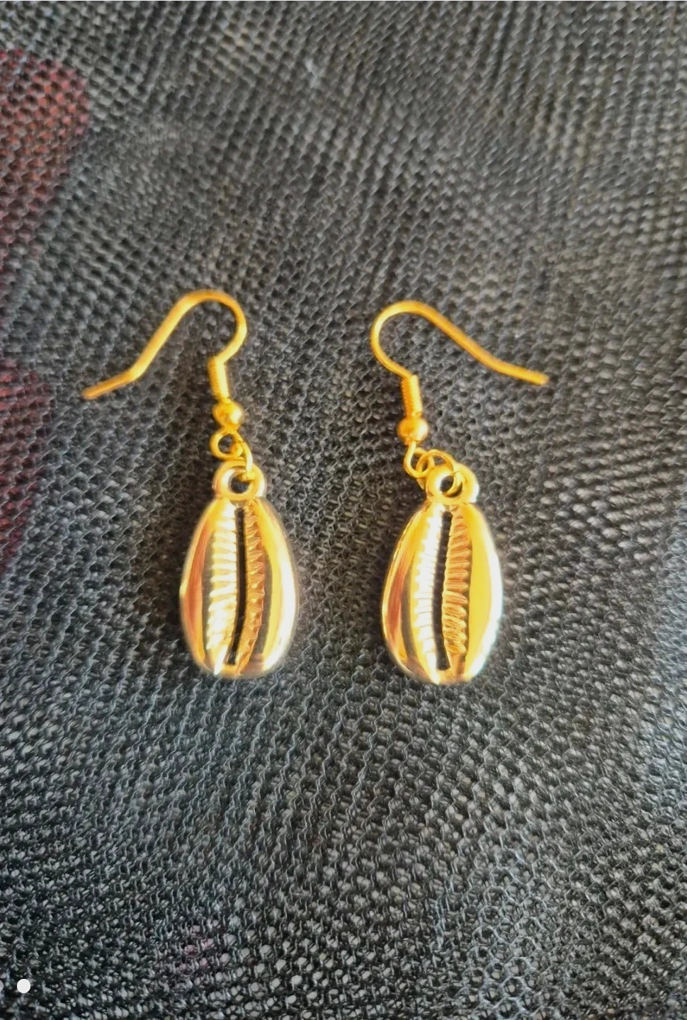 Boucles oreilles coquillage neuf