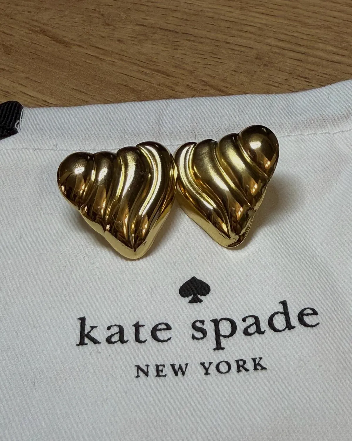 Boucles d'oreilles cœur dorées Kate Spade – Kate Spade – doré – taille Taille unique 7