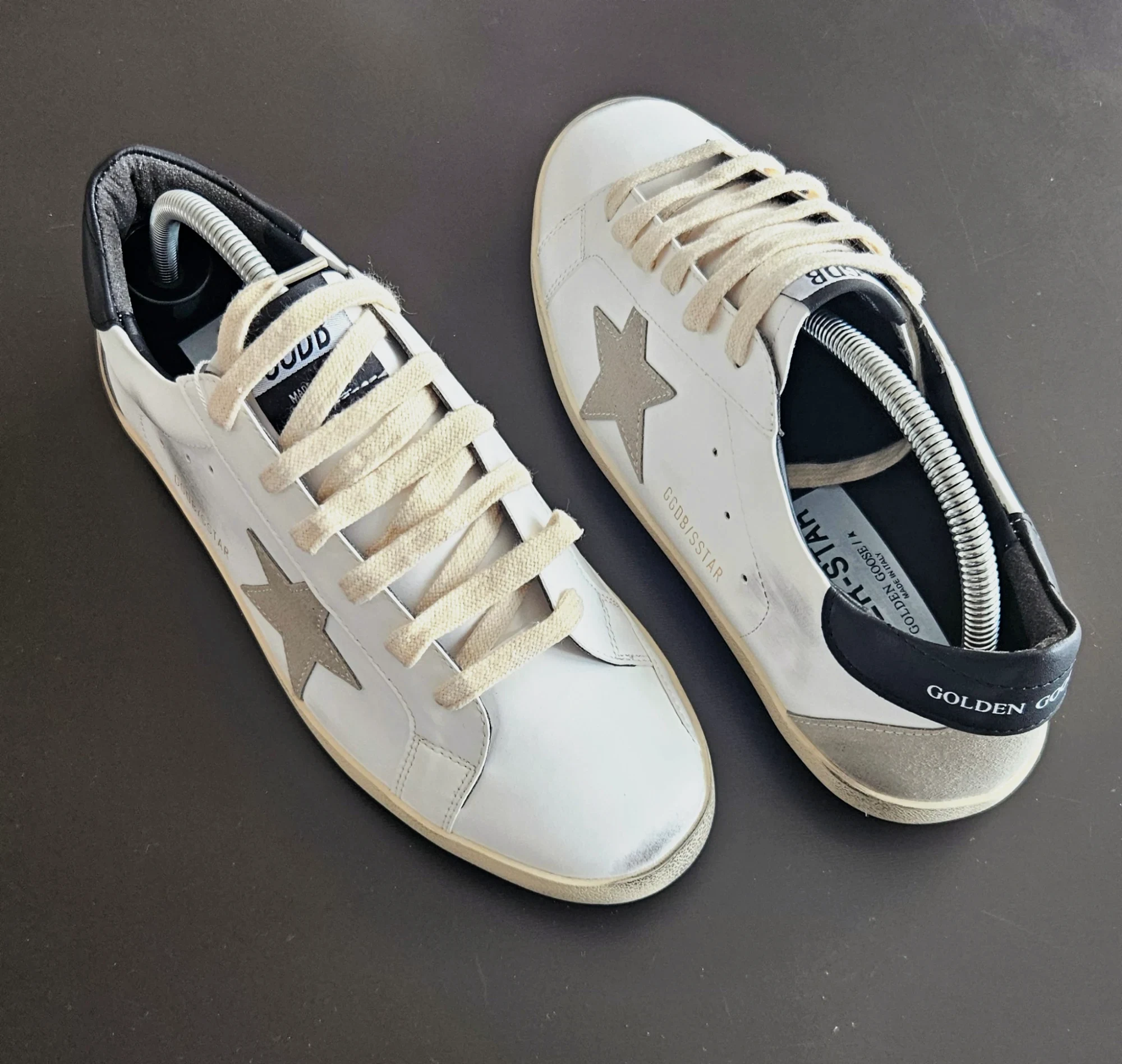 Baskets Golden Goose Super-Star en cuir blanc et noir