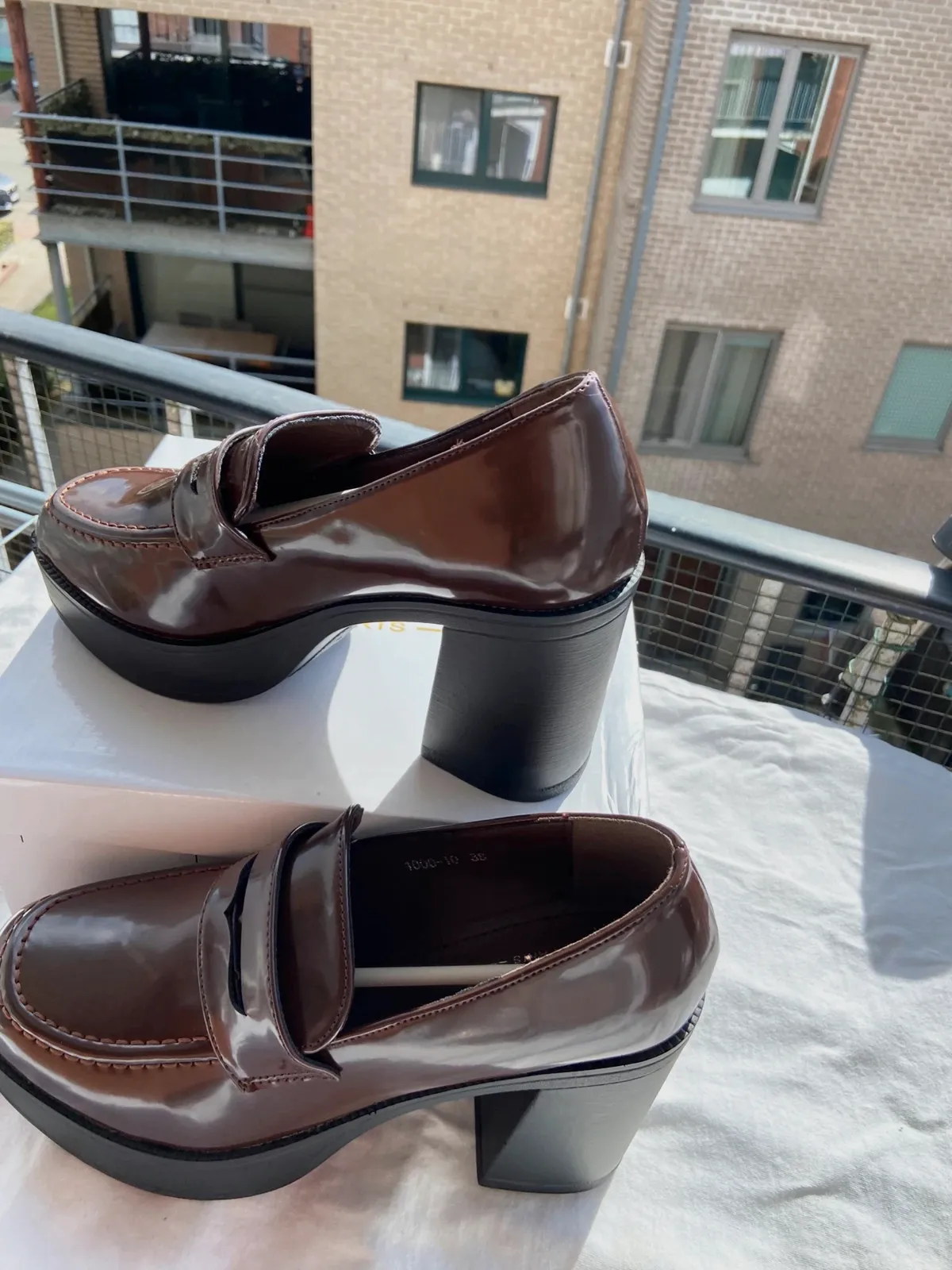 Woman shoes 38 brown – taille 38 2