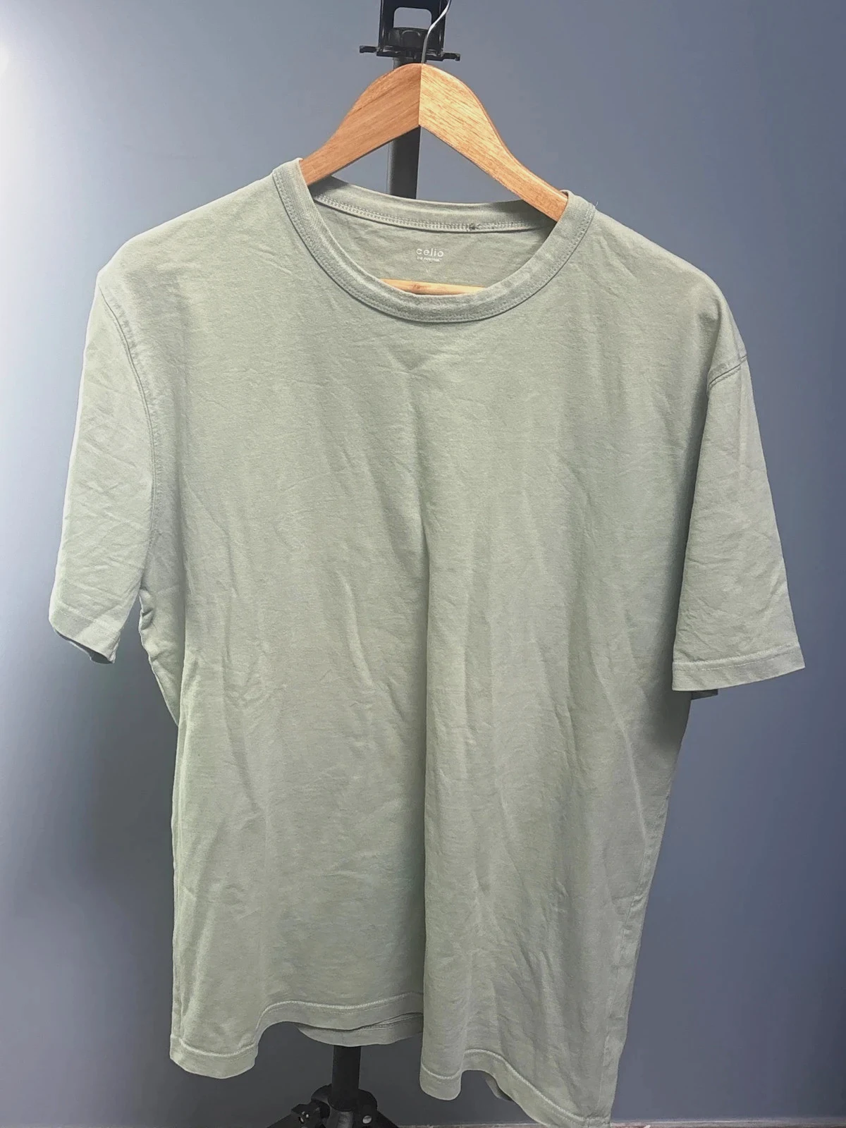 T-shirt Celio vert claire taille Xl