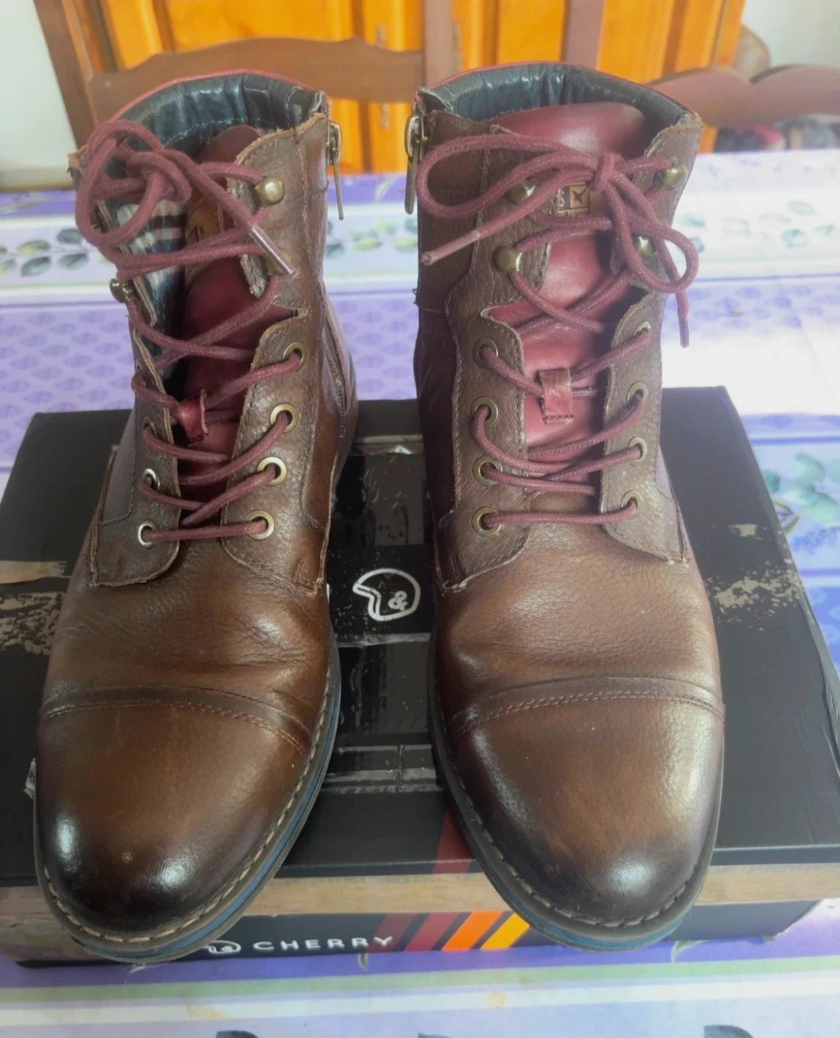 Bottines cuir Pikolinos