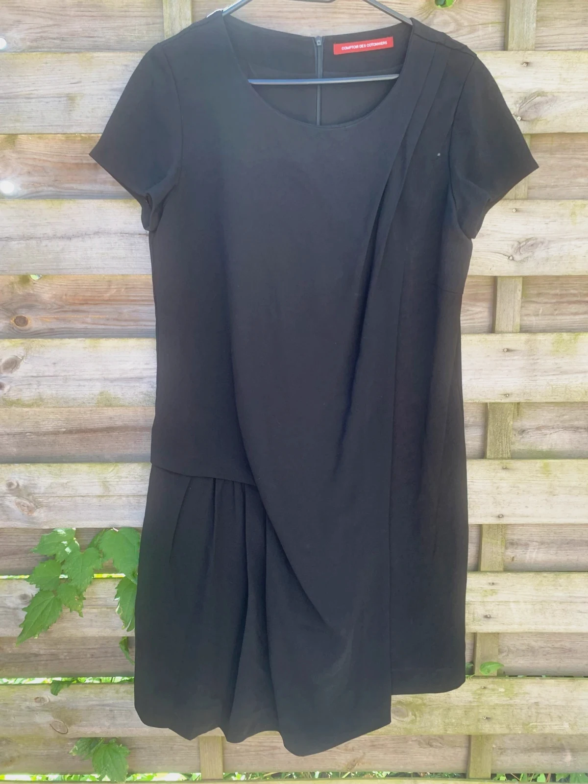 Robe noire Comptoir des Cotonniers T40 drapée élégante chic