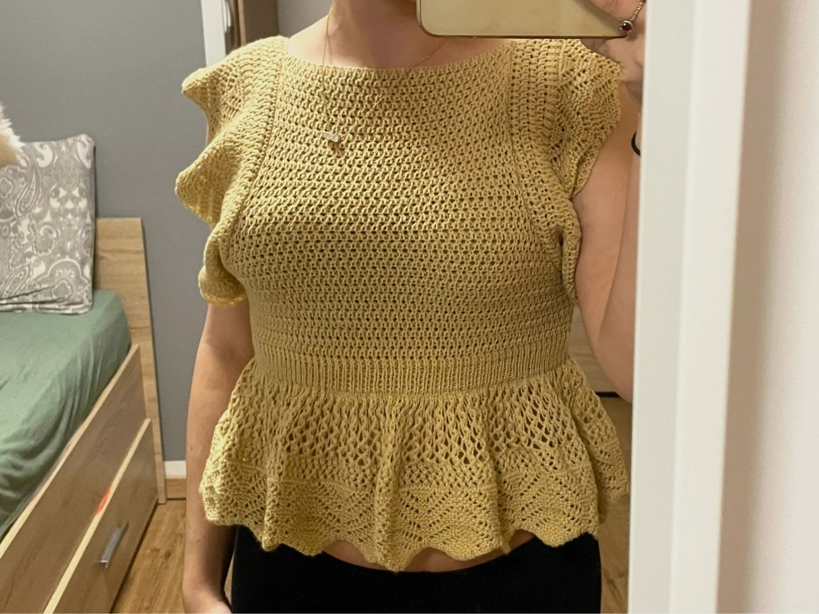 Top moutarde en maille avec volants – Shein – taille S / 36 / 8