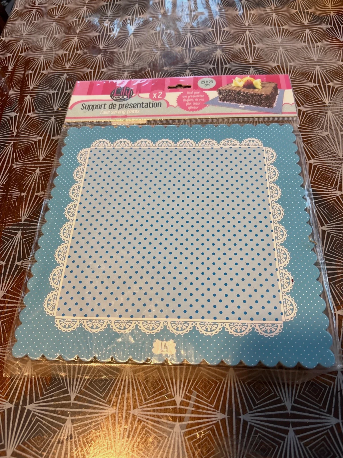Supports de présentation pour gâteau Lily Cook x2 – 25x25 cm – LILY – taille Taille unique