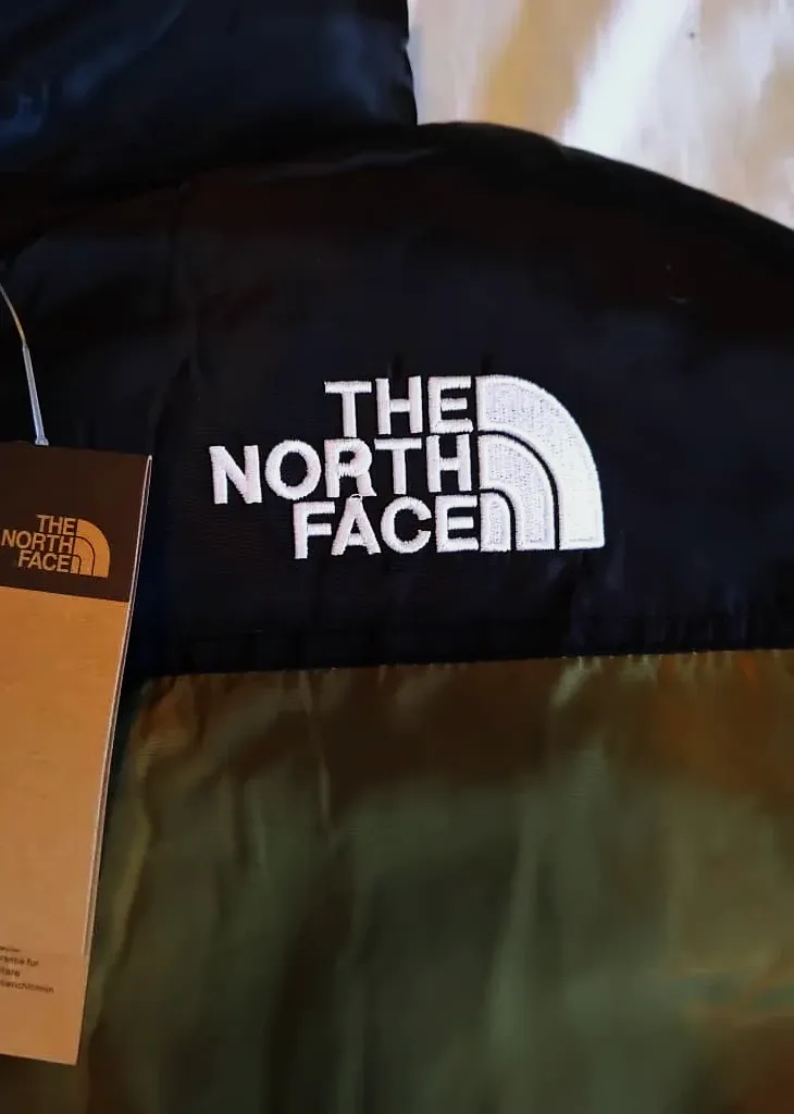 Doudoune The North Face kaki noir – The North Face – kaki et noir – taille M 2