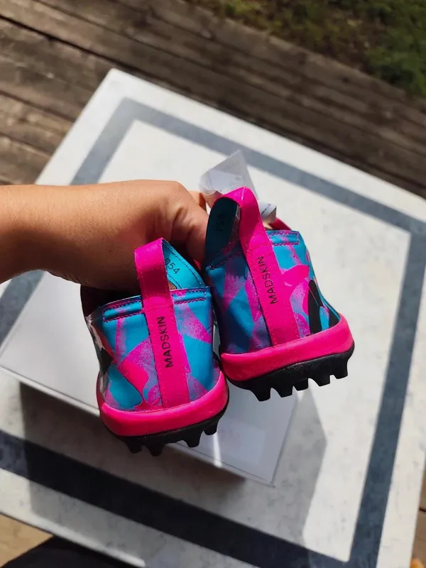 Chaussures de football Adidas Glitch bleu et rose – adidas – bleu, rose – taille 44,5 5