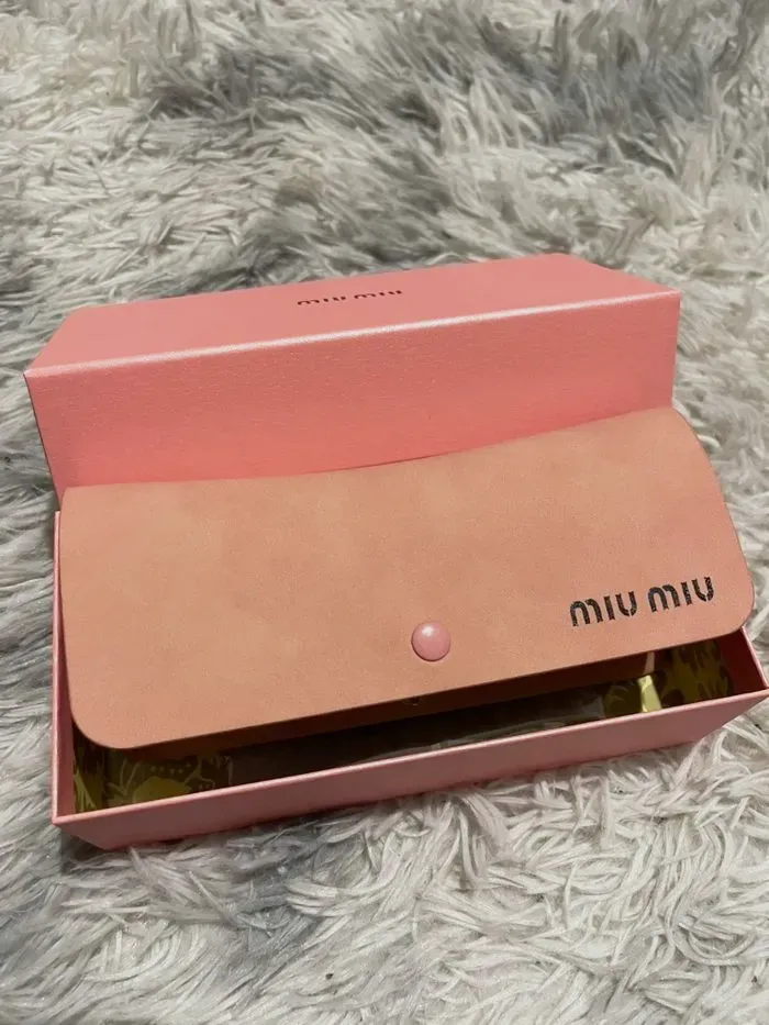 Lunettes de soleil Miu Miu noires – Miu Miu – taille Taille unique 5
