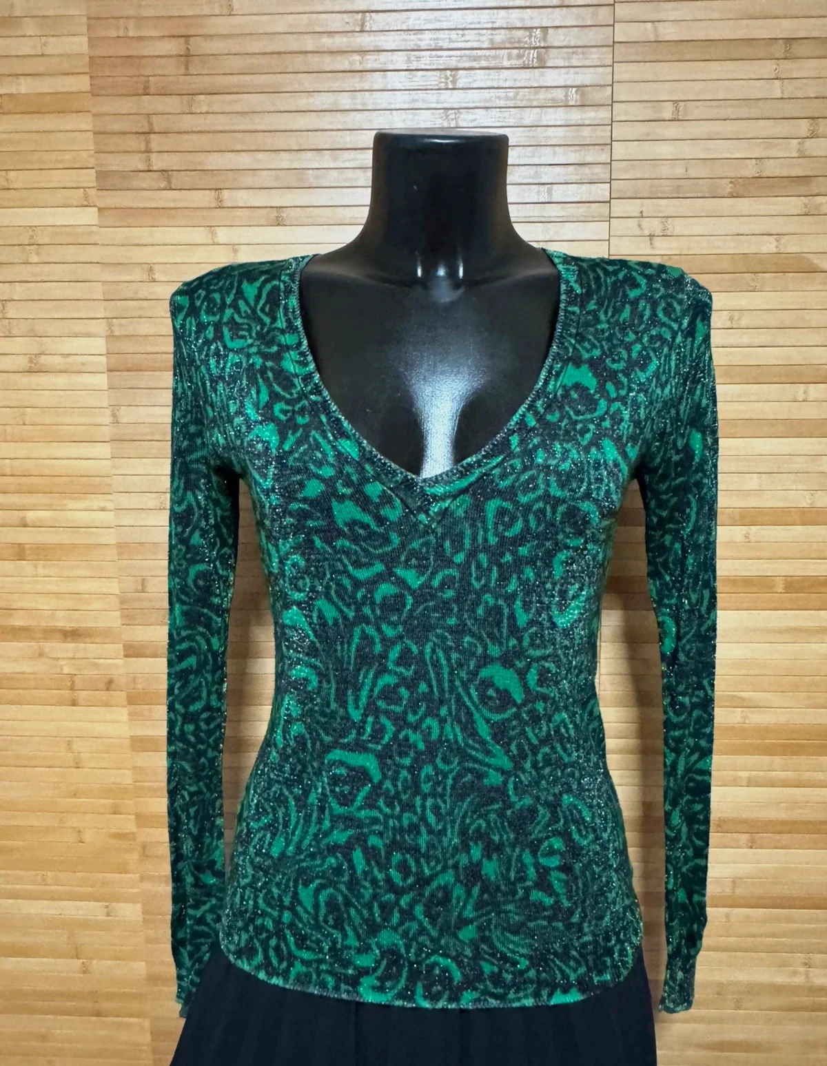 Jersey fino con brillo de Bimba y Lola , talla S 😍
