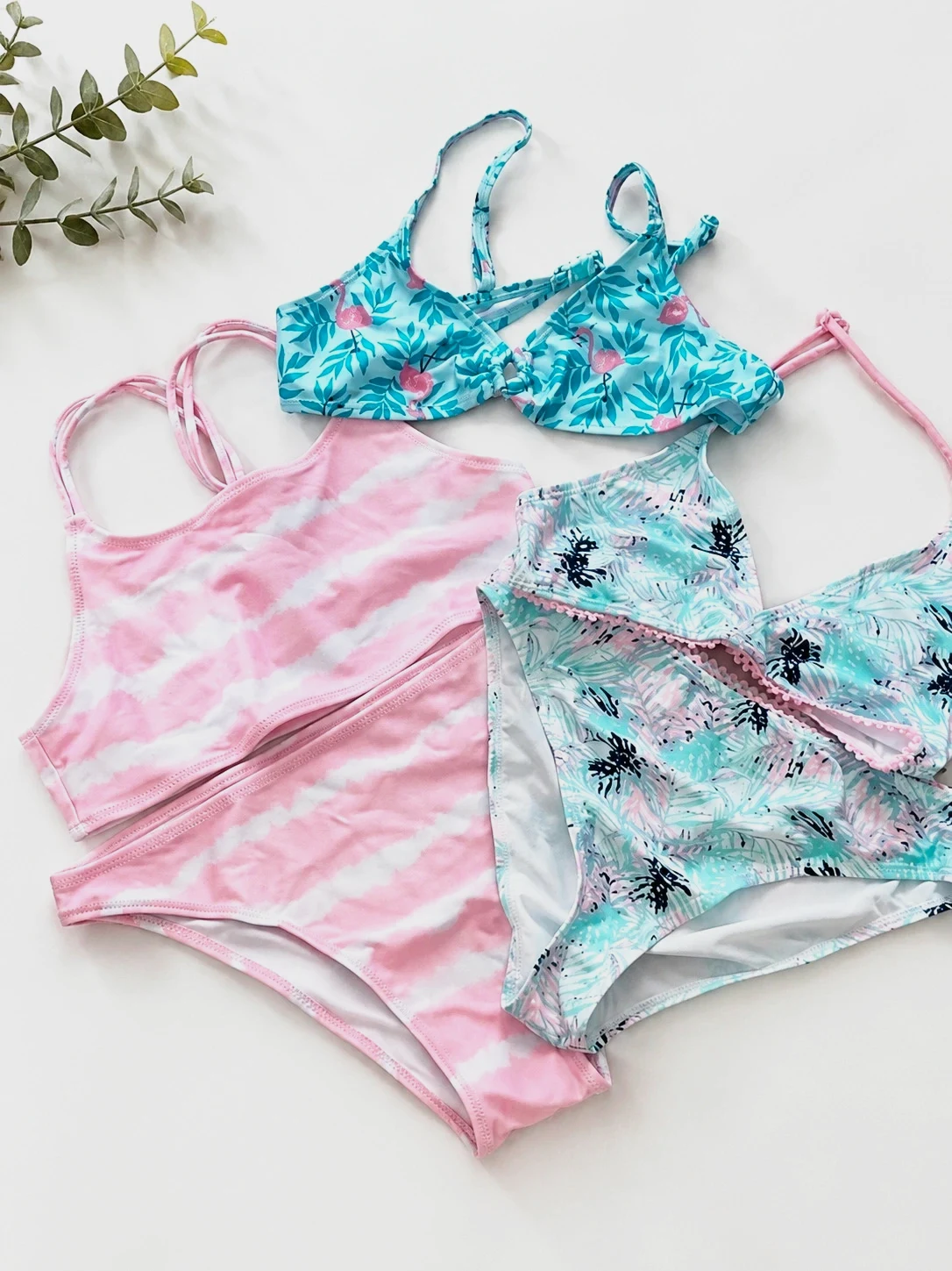 Lote 2 bikinis + top de bikini Talla 13-14 años | Lefties & Peppers